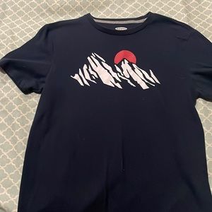 Men’s small tee old navy (411)